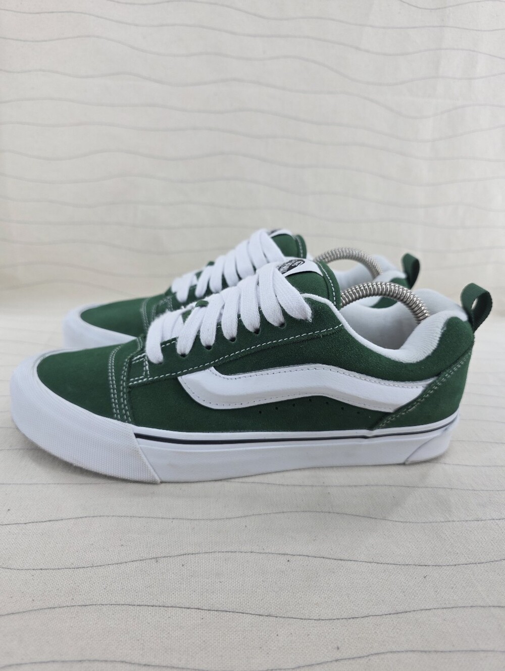 Vans Unisex Knu Skool Green Suede White Skate Shoes Gum Soles Sz 8 Men/ 9.5 Wom - Picture 2 of 11